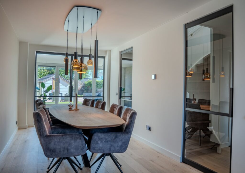 Stalen taatsdeur in Duiven gemaakt en gemonteerd door J&J Metaal uit Dreumel