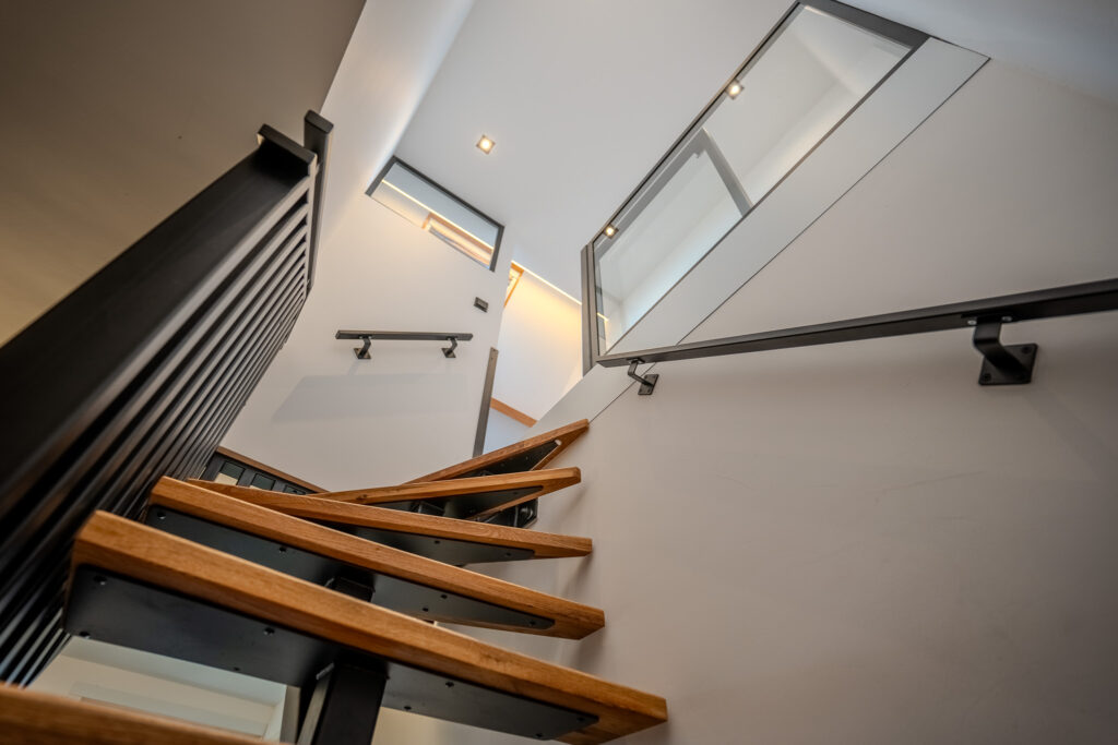 Maatwerk Stalen Trap in Dreumel geplaatst door J&J Metaal uit Dreumel