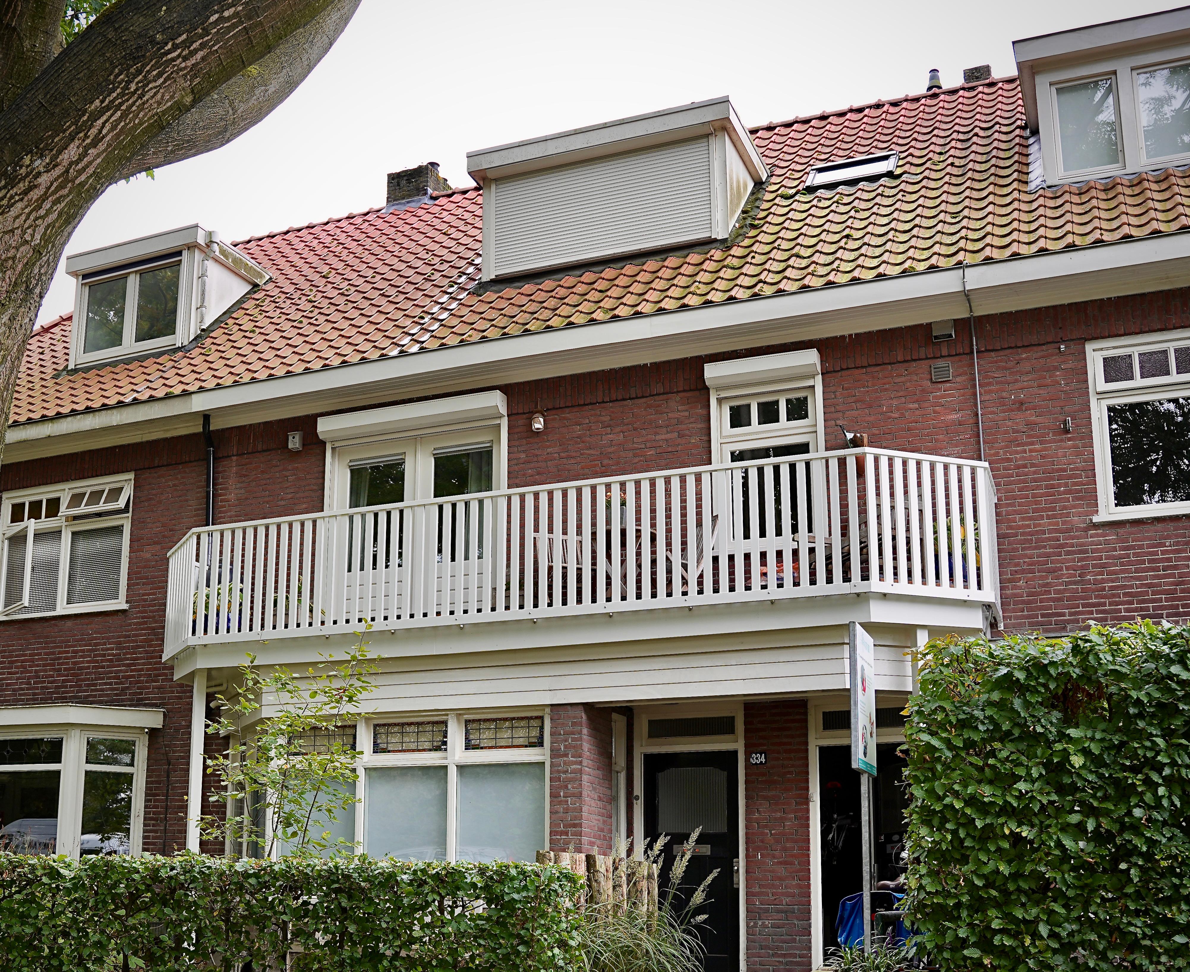 Aluminium balkonhekwerk voor Bouwbedrijf Geluk Nijmegen door J&J Metaal uit Dreumel